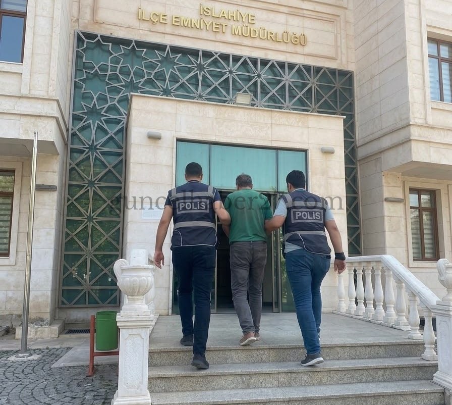 İSLAHİYE’DE 3 YIL HAPİS CEZASI BULUNAN HÜKÜMLÜ YAKALANDI