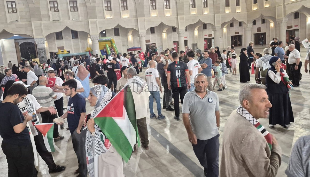 GAZİANTEP’TE FİLİSTİN KONVOYU COŞKUYLA KARŞILANDI