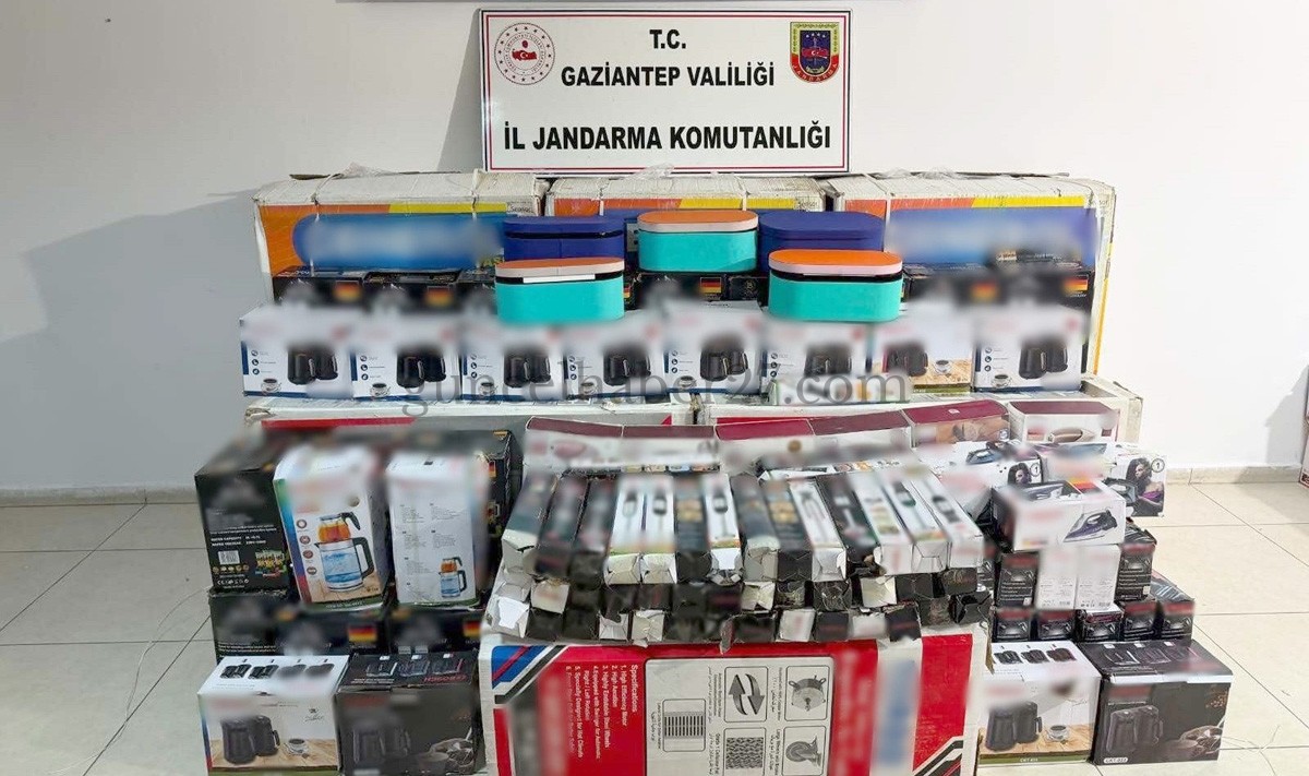JANDARMADAN 1 MİLYONLUK KAÇAKÇILIK OPERASYONU