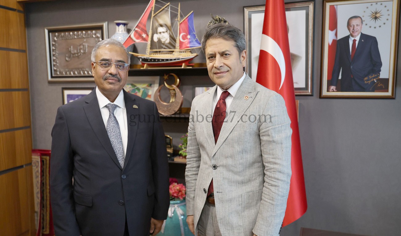 ALİ ŞAHİN, D-8 GENEL SEKRETERİ SOHAIL MAHMOOD’U TBMM’DE AĞIRLADI