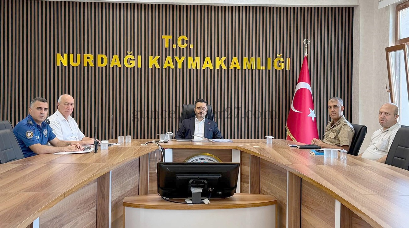 NURDAĞIN’DA EĞİTİM DEĞERLENDİRME TOPLANTISI
