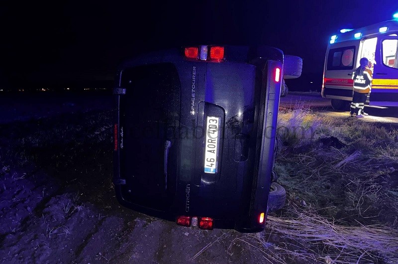 NURDAĞI’NDA İKİ AYRI TRAFİK KAZASINDA 21 KİŞİ YARALANDI