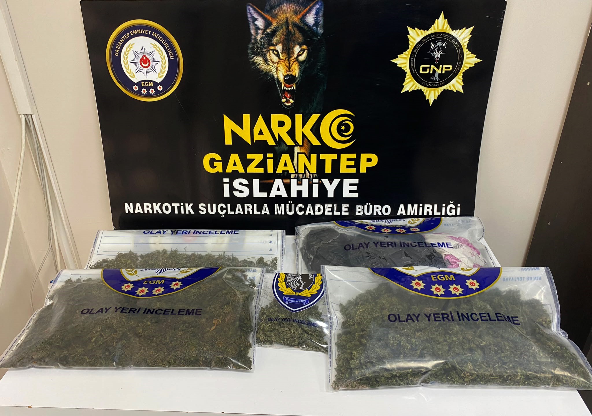 İSLAHİYE’DE POLİS’TEN ESRAR OPERASYONU