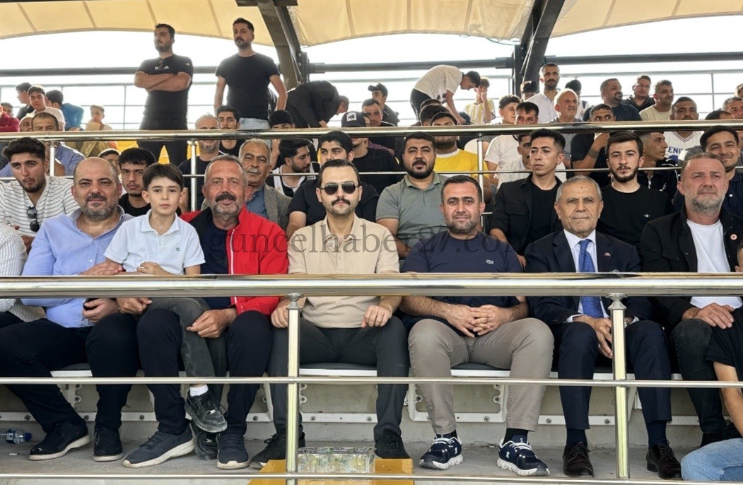BU SAHADA BUGÜN SADECE FUTBOL OYNANMADI, UMUTLAR YENİDEN YEŞERDİ