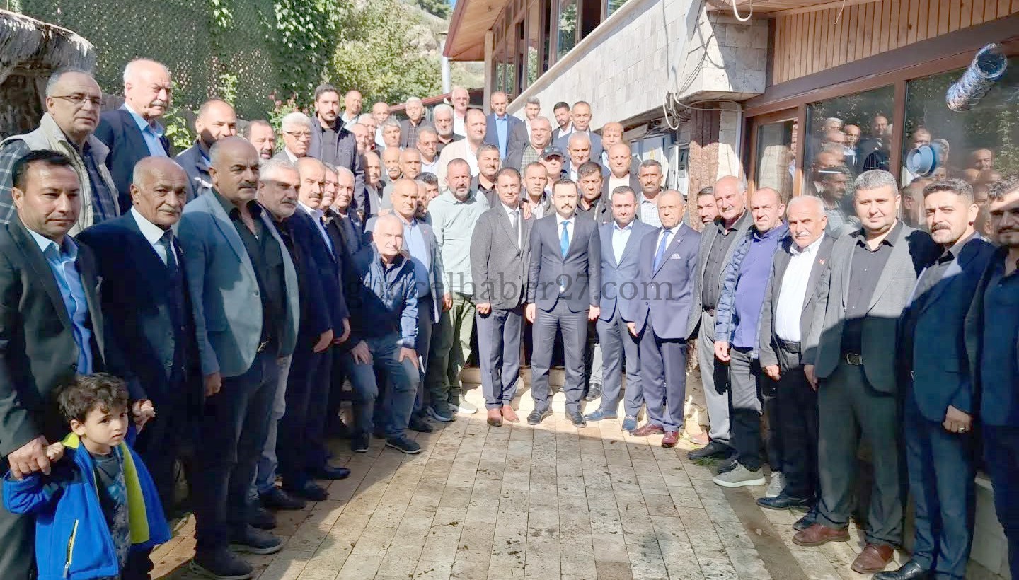 İSLAHİYE’DE KAYMAKAM VE BAŞKAN MUHTARLARLA BULUŞTU