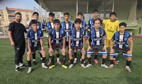 İSLAHİYESPOR U14 GELECEK İÇİN UMUT VERİYOR