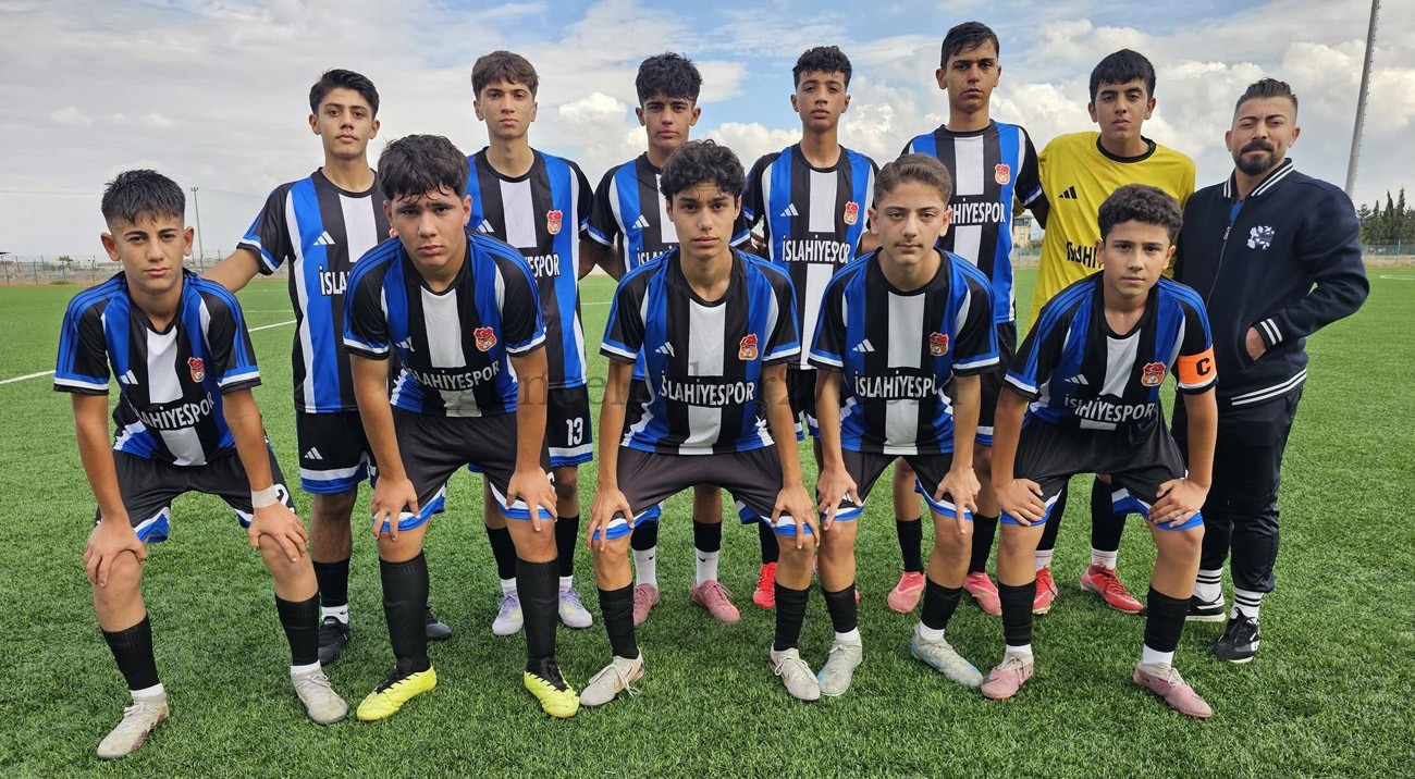 İSLAHİYE BELEDİYE SPOR U17 RAKİBİNİ 3-0 YENDİ